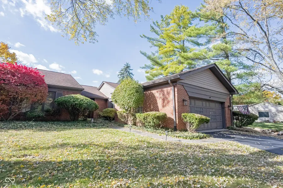 5344 Thicket Hill Lane, Indianapolis, IN 46226 - Image #2