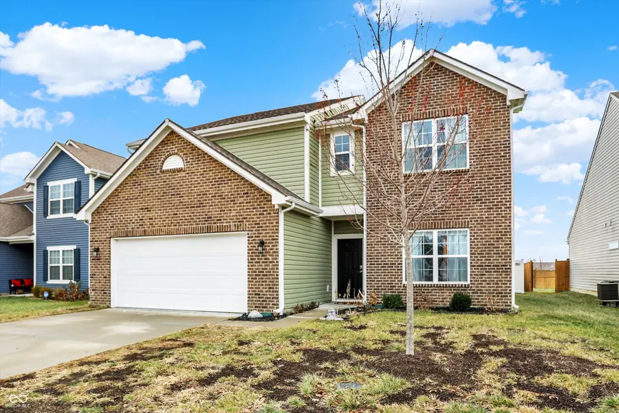 11905 Zander Drive, Indianapolis, IN 46235 - Image #2