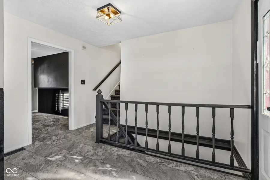 4404 Devon Lake Road, Indianapolis, IN 46226 - Image #3