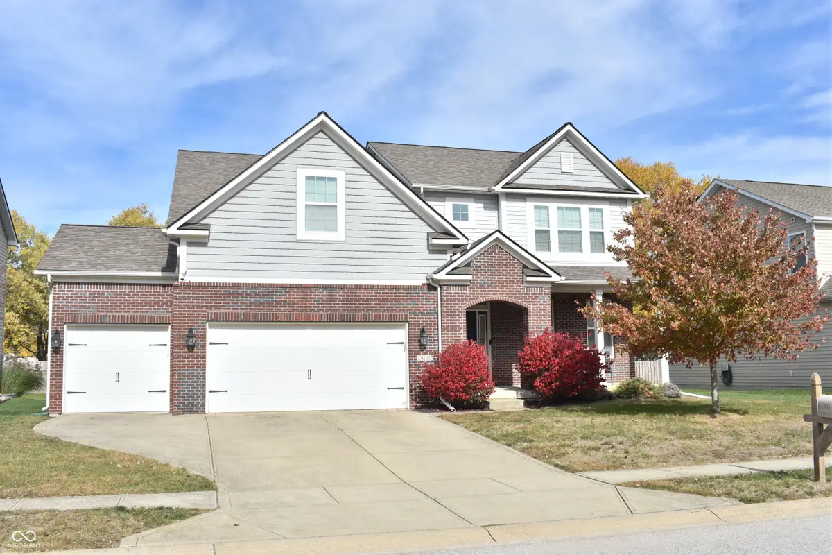 6110 Golden Eagle Drive, Zionsville, IN 46077 - Image #1