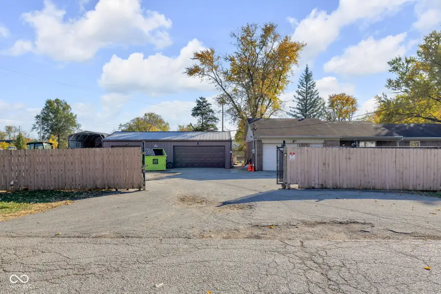 7601 Milhouse Road, Indianapolis, IN 46241 - Image #3