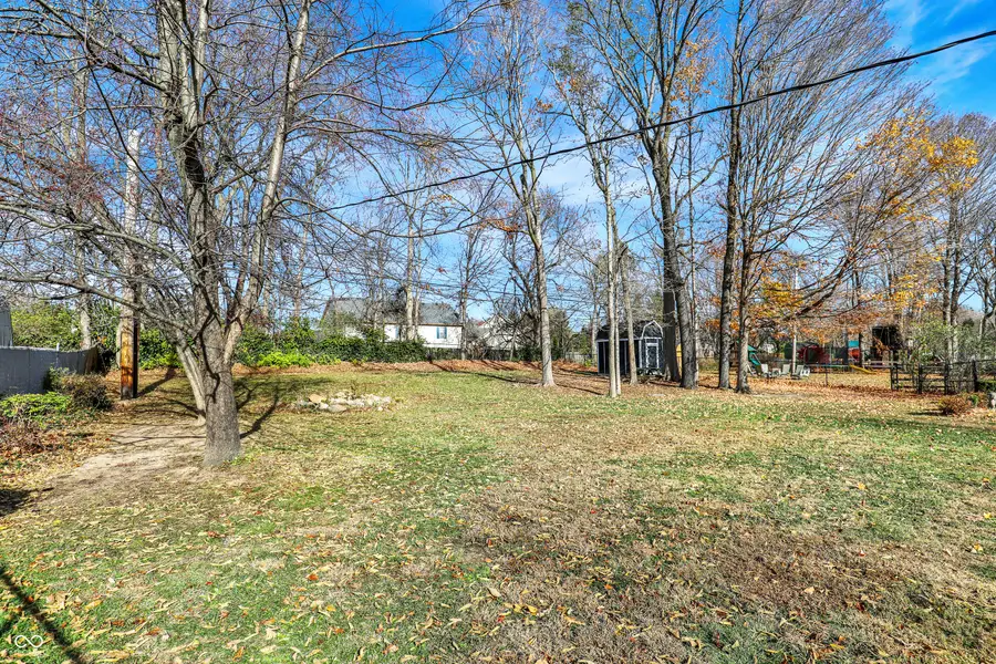 2706 Lakewood Drive N, Carmel, IN 46280 - Image #3