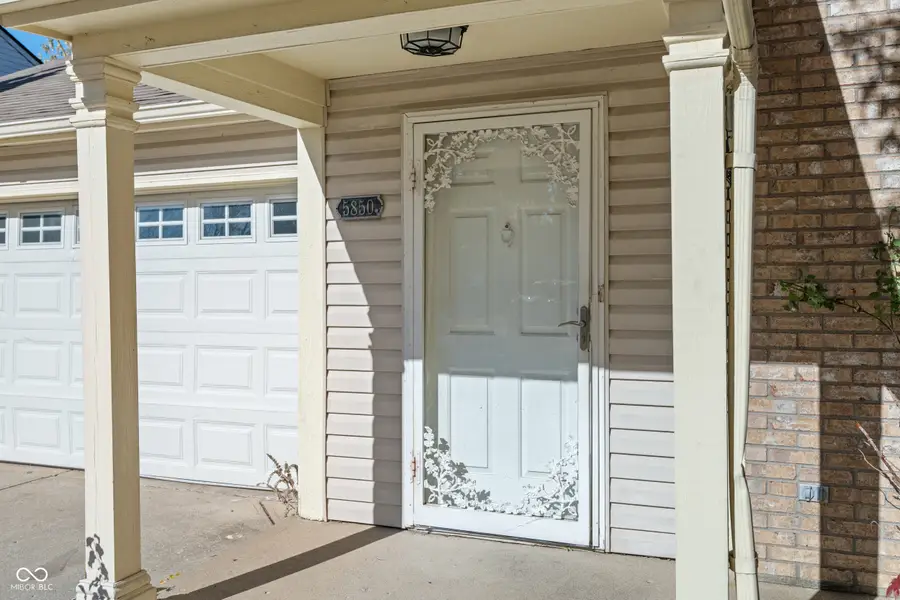 5850 Brobeck Lane, Indianapolis, IN 46254 - Image #3