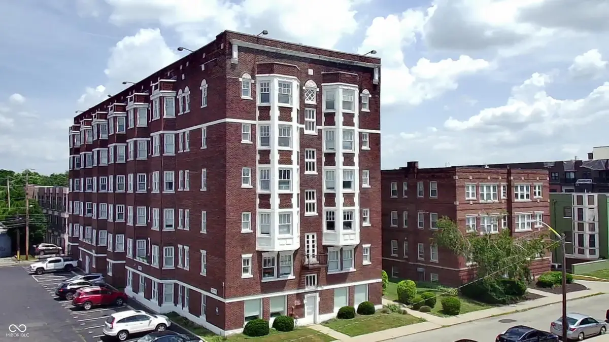 230 E 9th Street #APT 109, Indianapolis, IN 46204 - Image #1