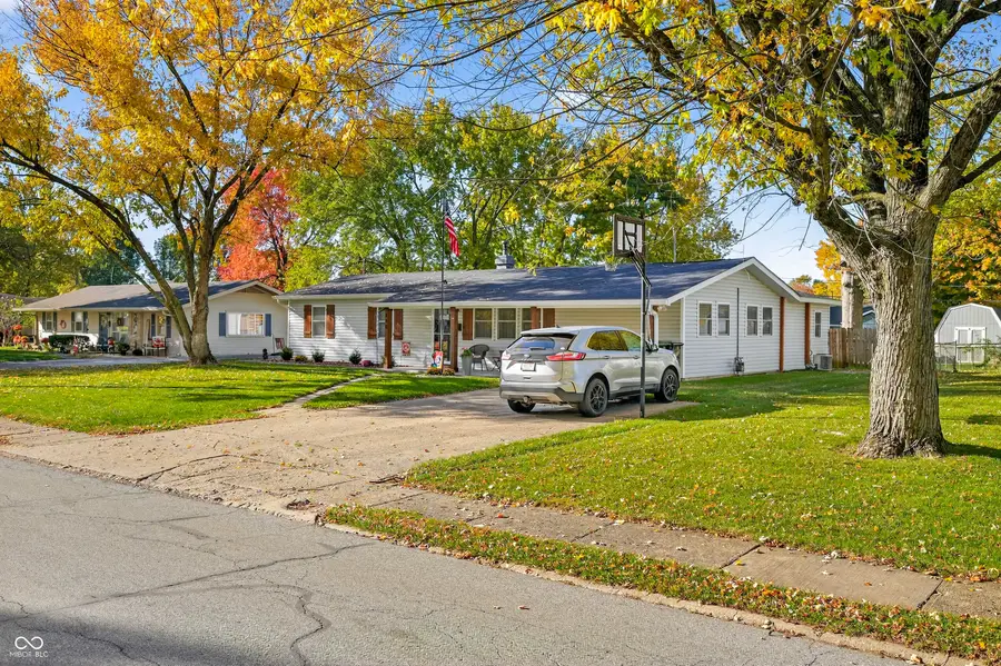 840 Sweetbriar Avenue, Whiteland, IN 46184 - Image #2