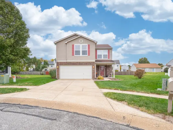 5720 Apple Branch Court, Indianapolis, IN 46237