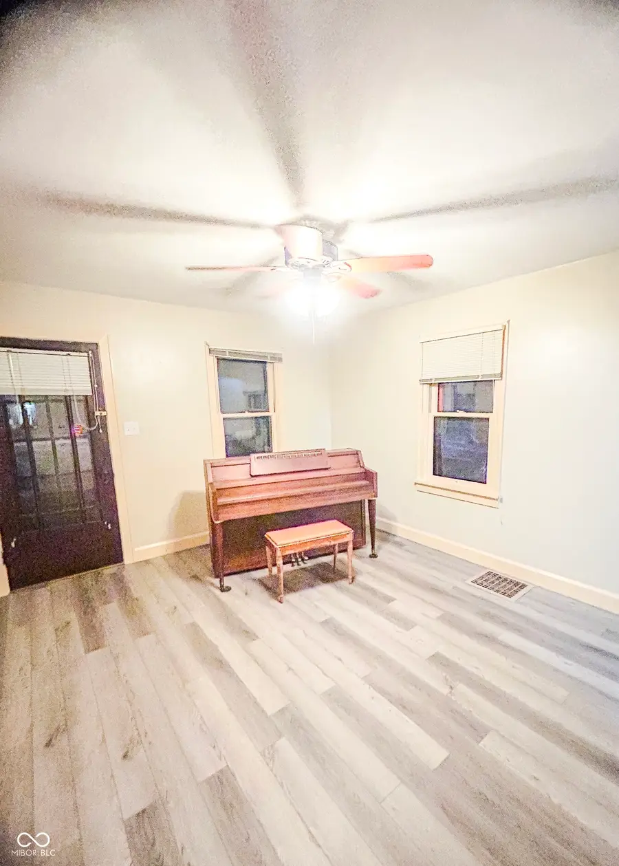 2405 E 38th Street, Anderson, IN 46013 - Image #3