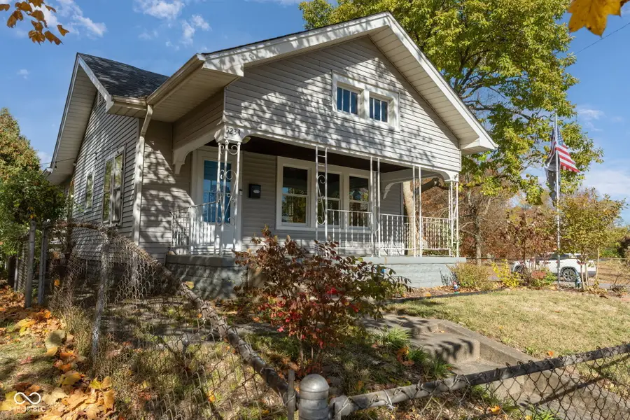 5234 E Walnut Street, Indianapolis, IN 46219 - Image #2