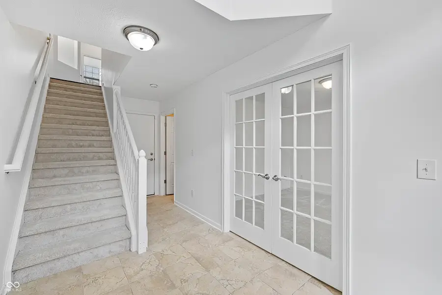 11725 Chant Lane #Unit 5, Zionsville, IN 46077 - Image #2