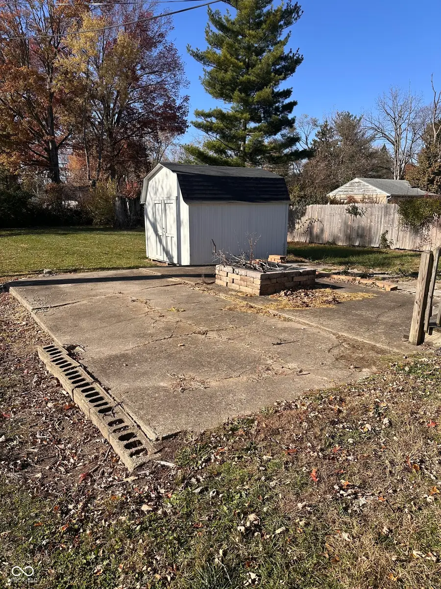 36 N Gibson Avenue, Indianapolis, IN 46219 - Image #2