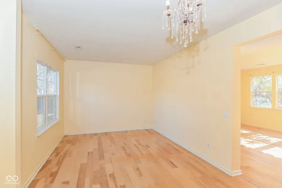 45 E Wisteria Way, Westfield, IN 46074 - Image #2