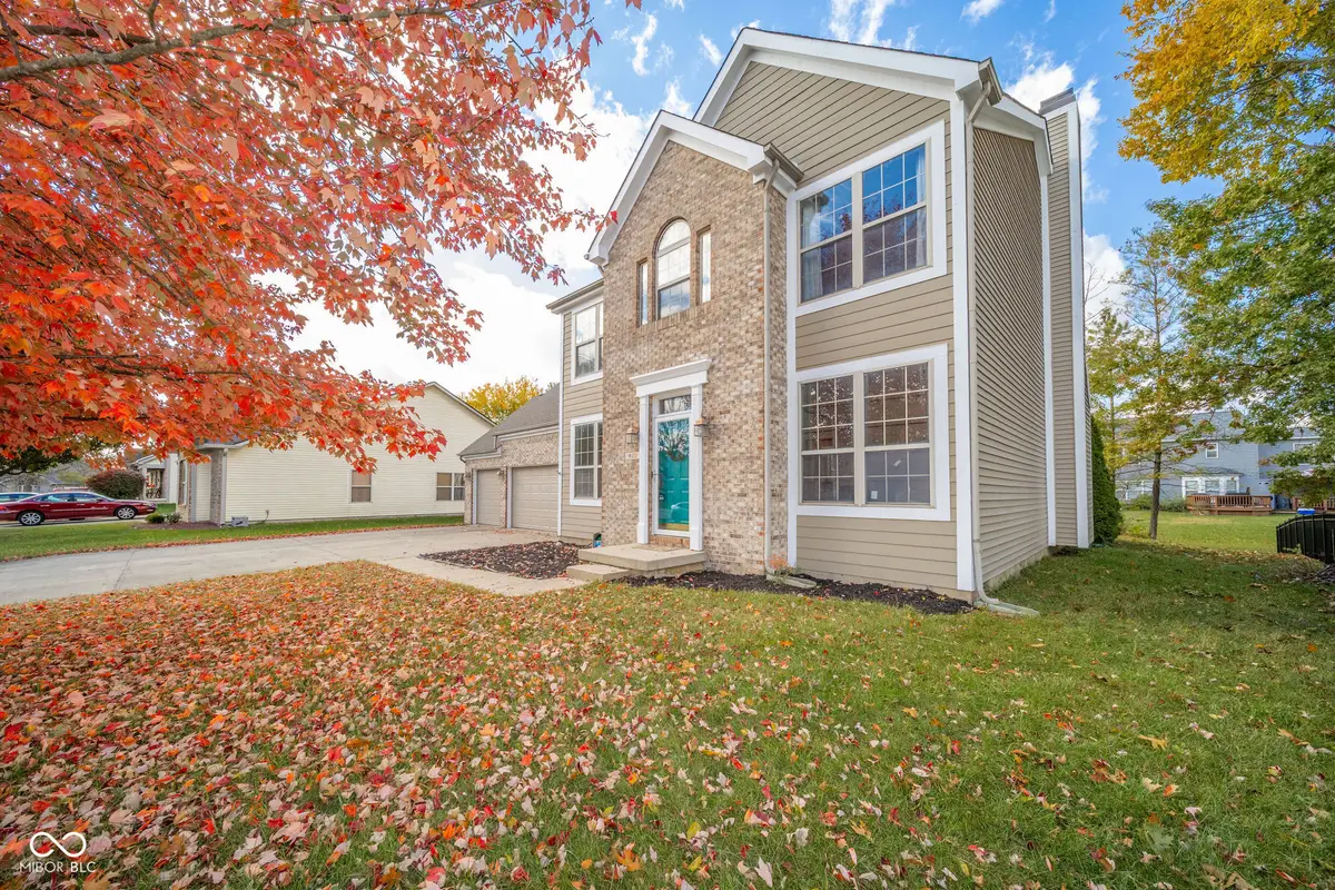 400 Winterwood Drive, Avon, IN 46123 - Image #1