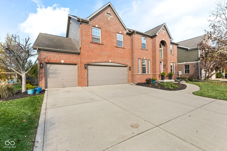 4512 Diamond Ridge, Greenwood, IN 46143 - Image #3