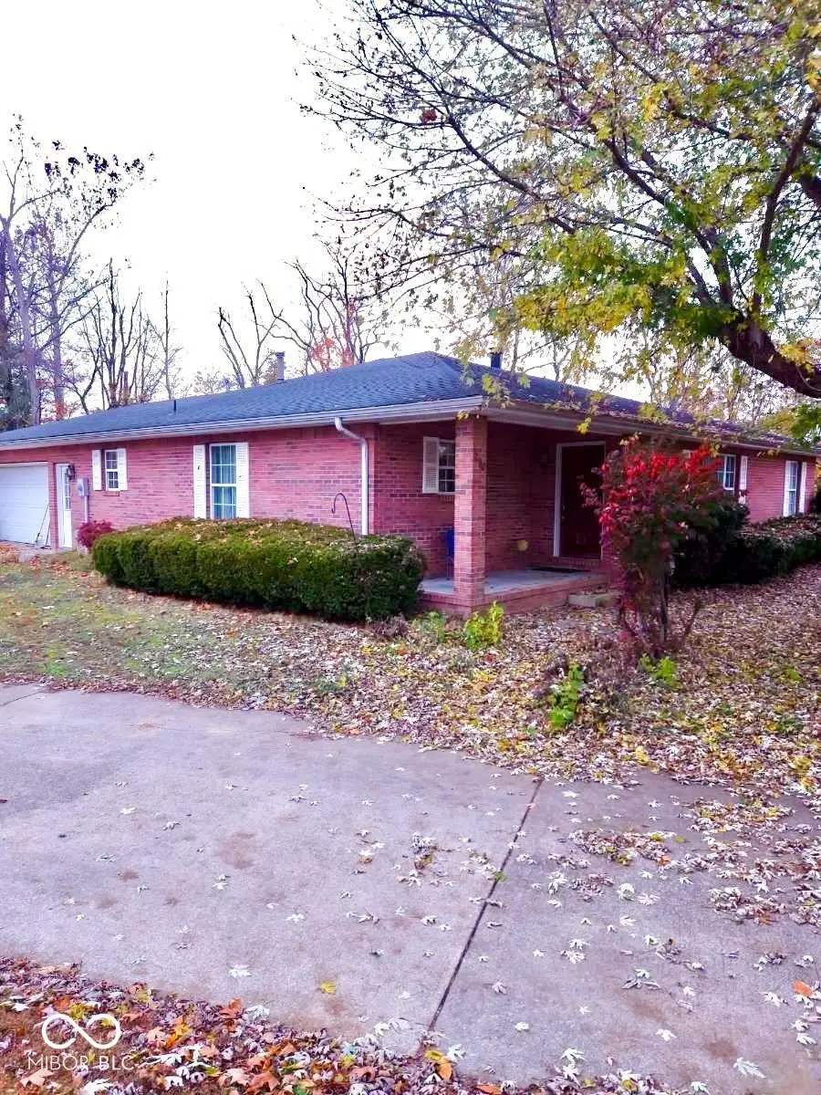 290 S State Road 135, Brownstown, IN 47220 - Image #2