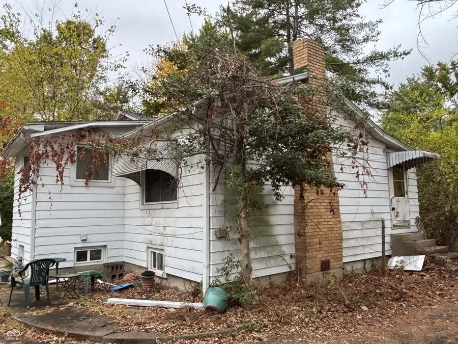 3856 W Old Us 40, West Terre Haute, IN 47885 - Image #2