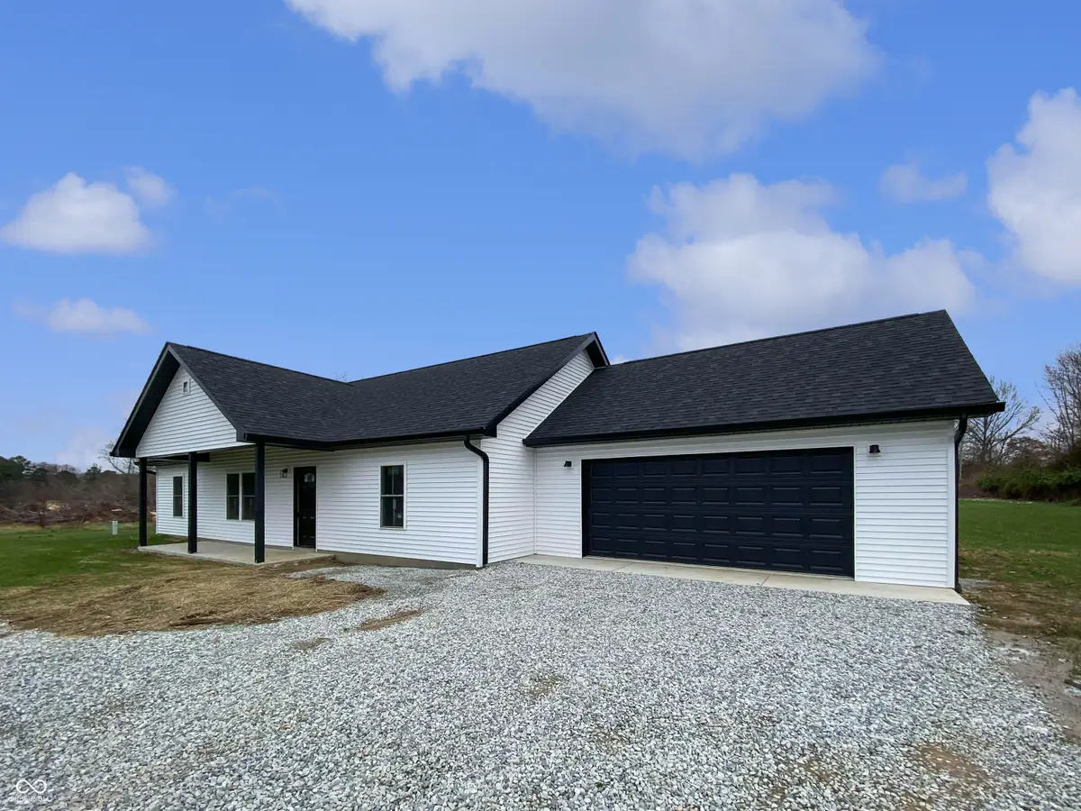 10 Trinton Avenue, Bedford, IN 47421 - Image #1