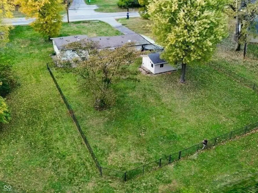 7855 Bluff Road, Indianapolis, IN 46217 - Image #2