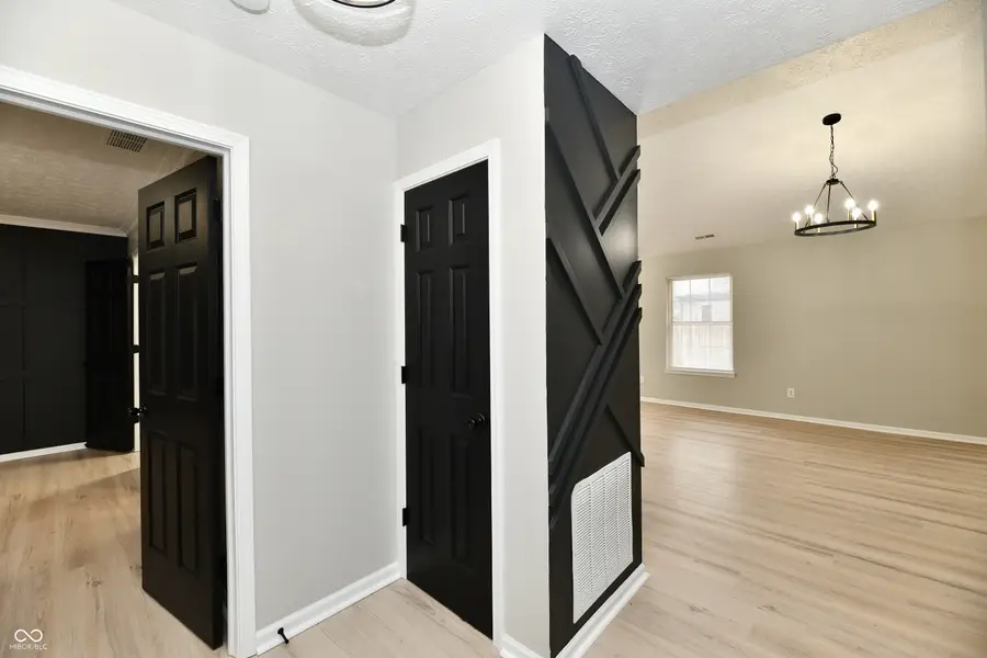 1319 Country Ridge Lane, Indianapolis, IN 46234 - Image #3