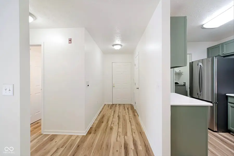 6527 Jade Stream Court #102, Indianapolis, IN 46237 - Image #2