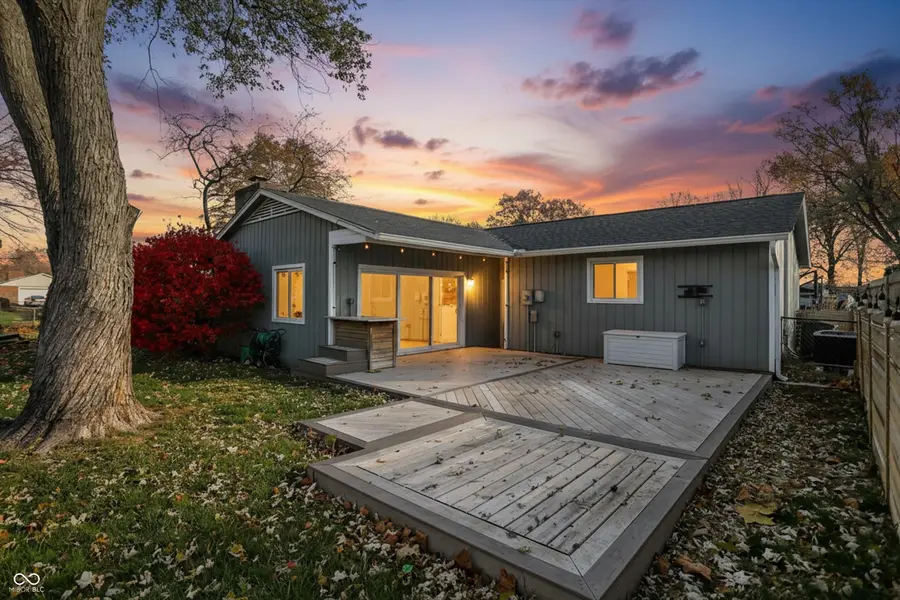 3180 Flintwood Drive, Columbus, IN 47203 - Image #2