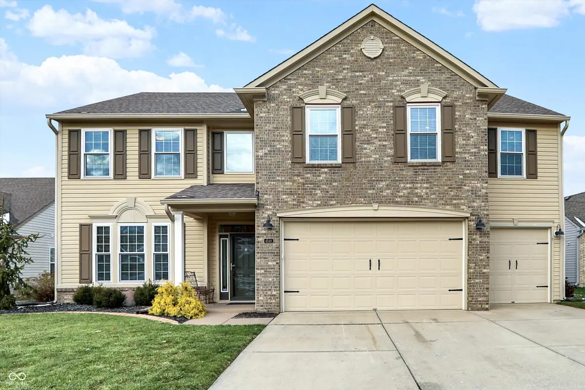 4548 W Woodtrail Court, New Palestine, IN 46163 - Image #1