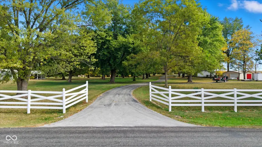 6699 S County Road 350 W, Clayton, IN 46118 - Image #2