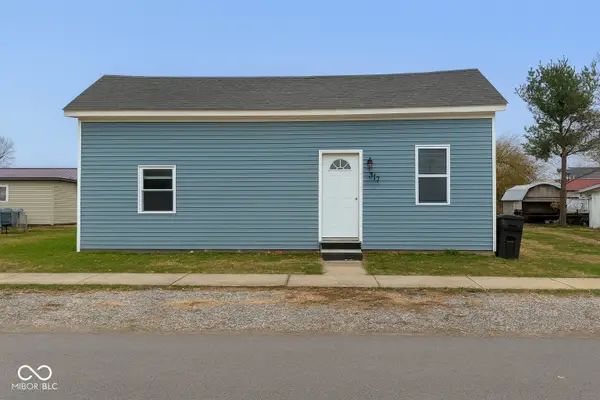 317 N Sycamore Street, Ladoga, IN 47954