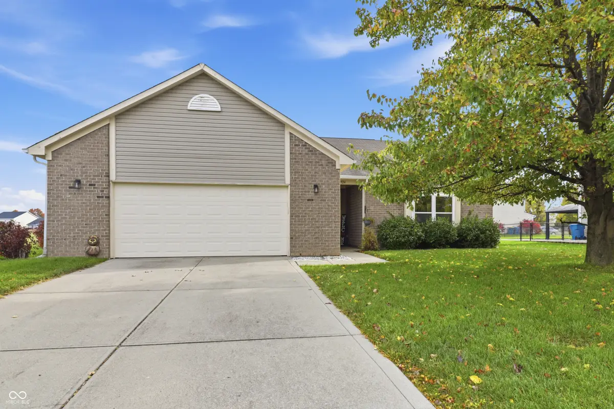 16924 Maraschino Drive, Noblesville, IN 46062 - Image #1