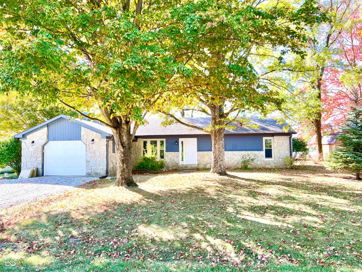 4233 E 900 N, Greenfield, IN 46140 - Image #1