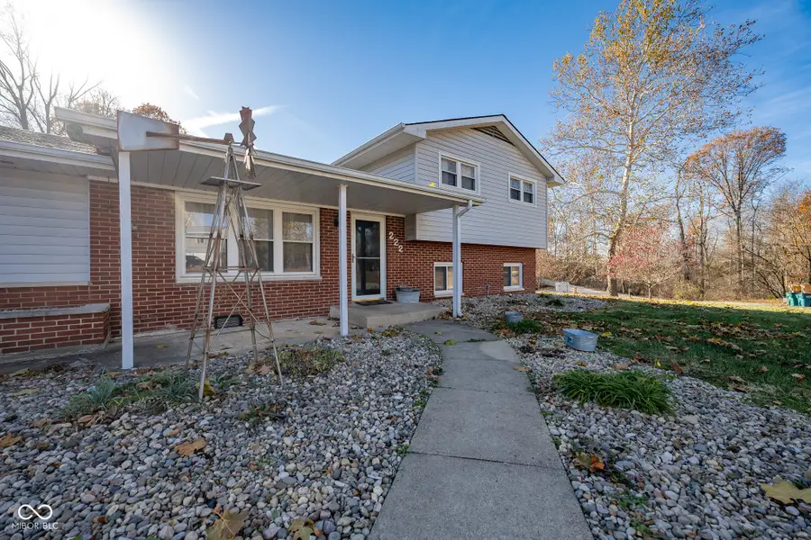 222 Westwood Road, Fillmore, IN 46128 - Image #2