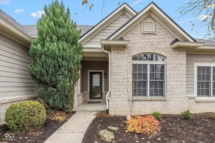 10973 Wintercove Way, Fishers, IN 46038 - Image #3