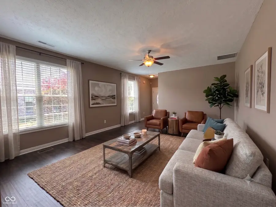 1341 Stoney Pointe Way, Avon, IN 46123 - #2
