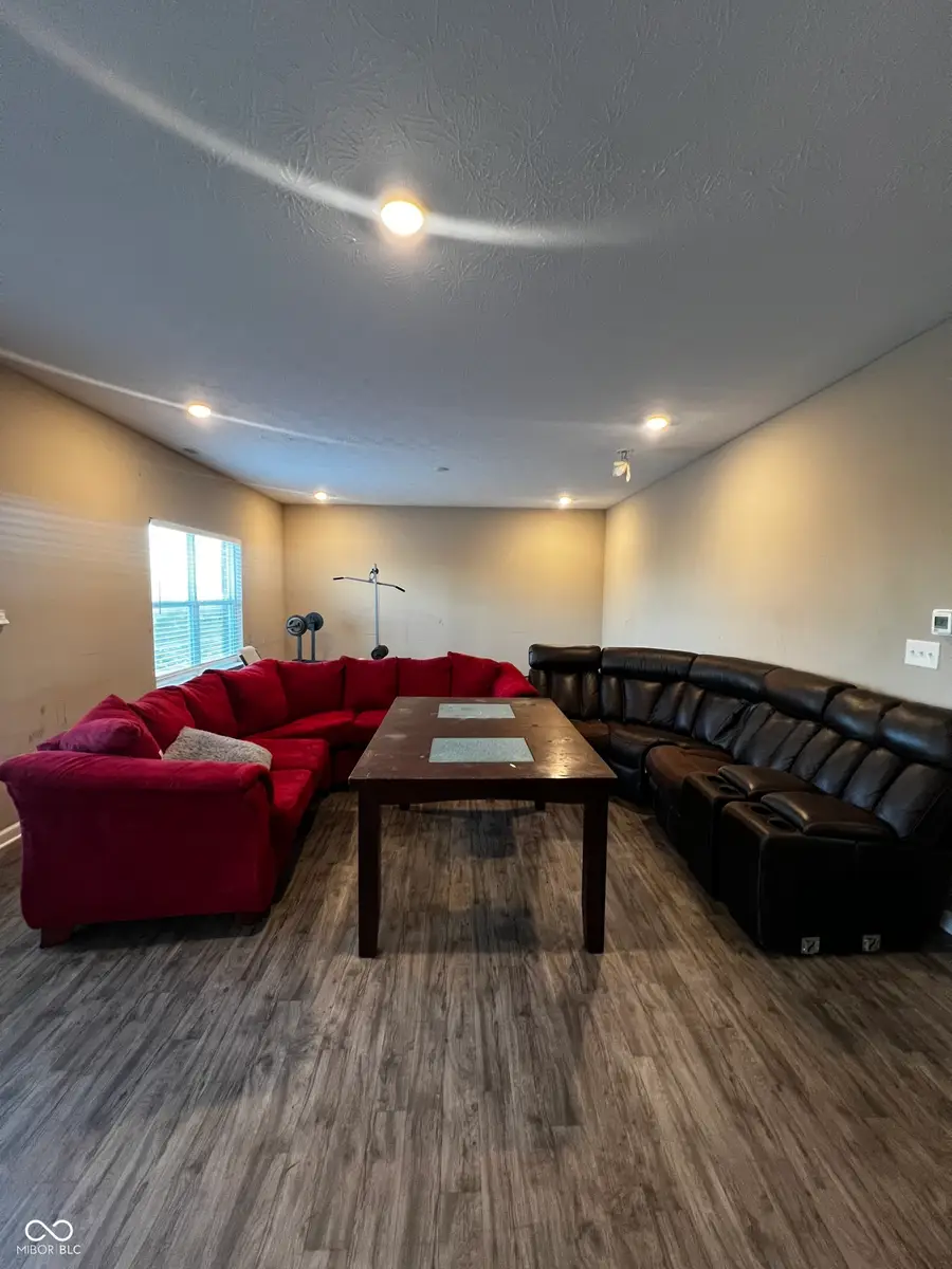 966 Bent Branch Circle, Greenwood, IN 46143 - Image #3