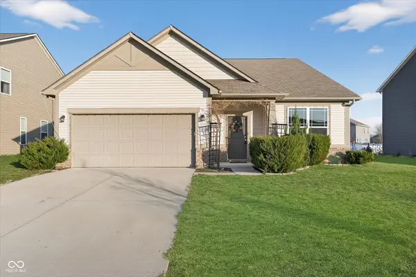 1849 Turning Leaf Drive, Franklin, IN 46131