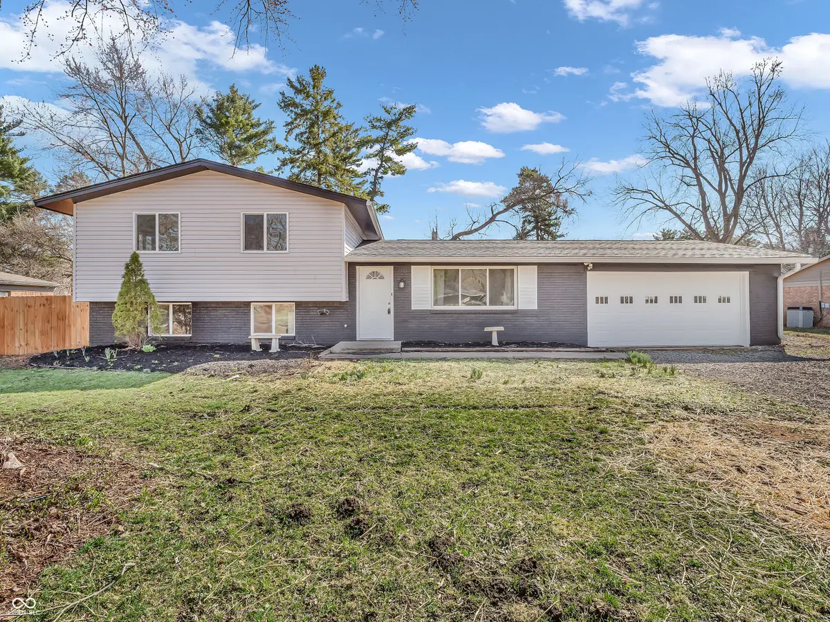 Address Withheld By Seller, Carmel, IN 46280 - Image #1