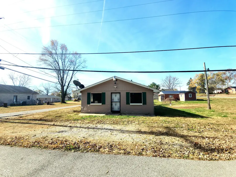 8376 Harrison Street, Stilesville, IN 46180 - Image #2