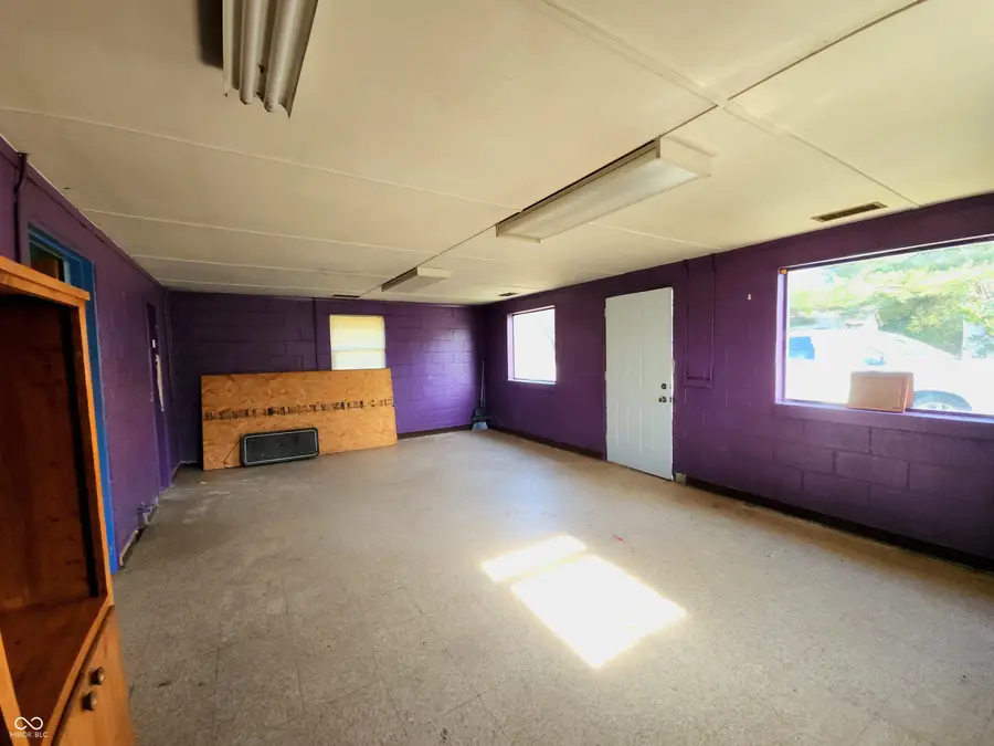 8376 Harrison Street, Stilesville, IN 46180 - Image #3