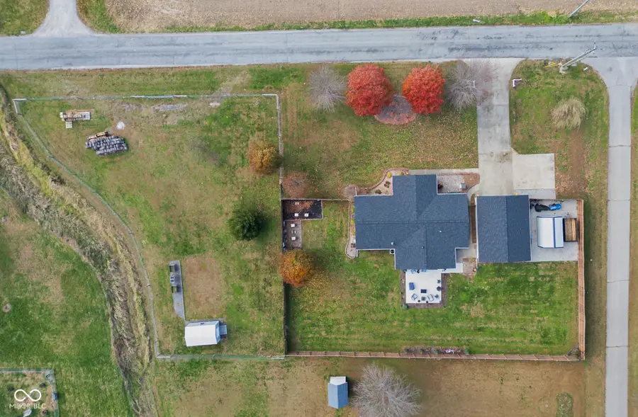 4910 N 200 W, Columbus, IN 47201 - Image #3