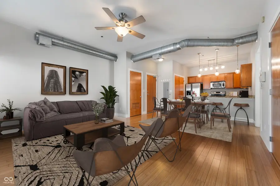 721 E North Street #APT 1C, Indianapolis, IN 46202 - Image #2