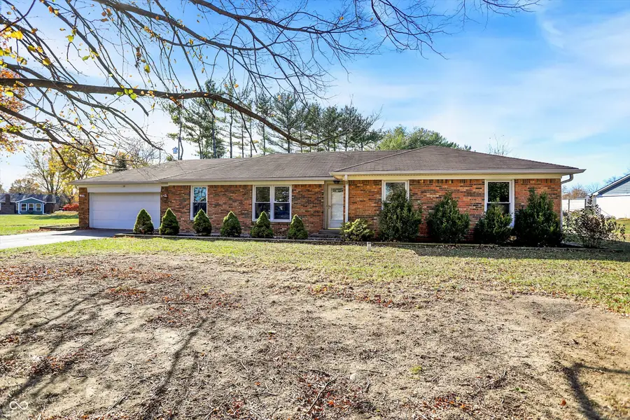 1426 Westwind Drive, Avon, IN 46123 - Image #2