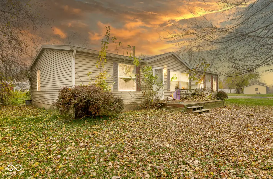 628 S First Street, Scottsburg, IN 47170 - Image #2