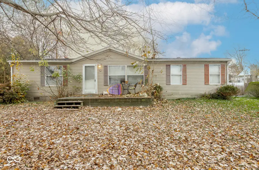 628 S First Street, Scottsburg, IN 47170 - Image #3