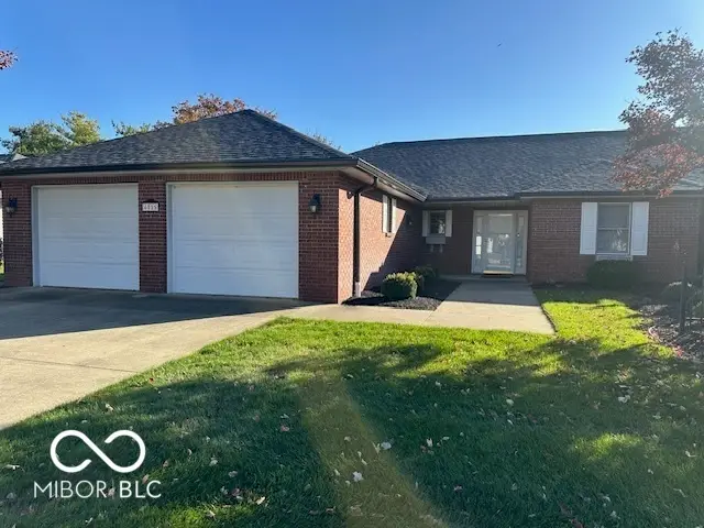 6055 S Stratton Court, Columbus, IN 47203 - Image #1