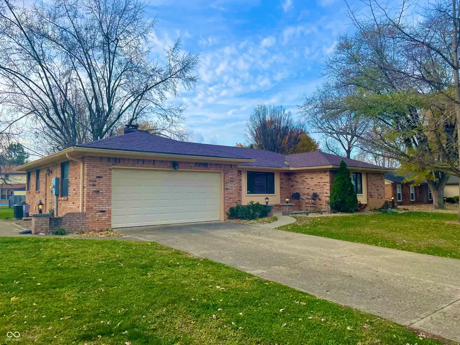 908 Ramblin Road, Greenwood, IN 46142 - Image #3