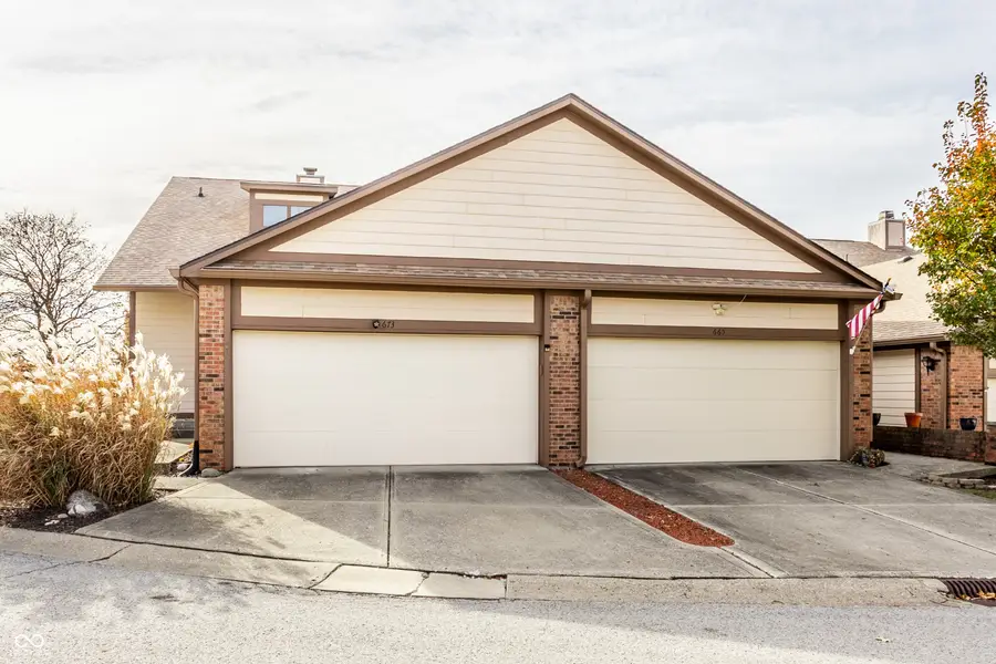 673 Cielo Vista Drive, Greenwood, IN 46143 - Image #2