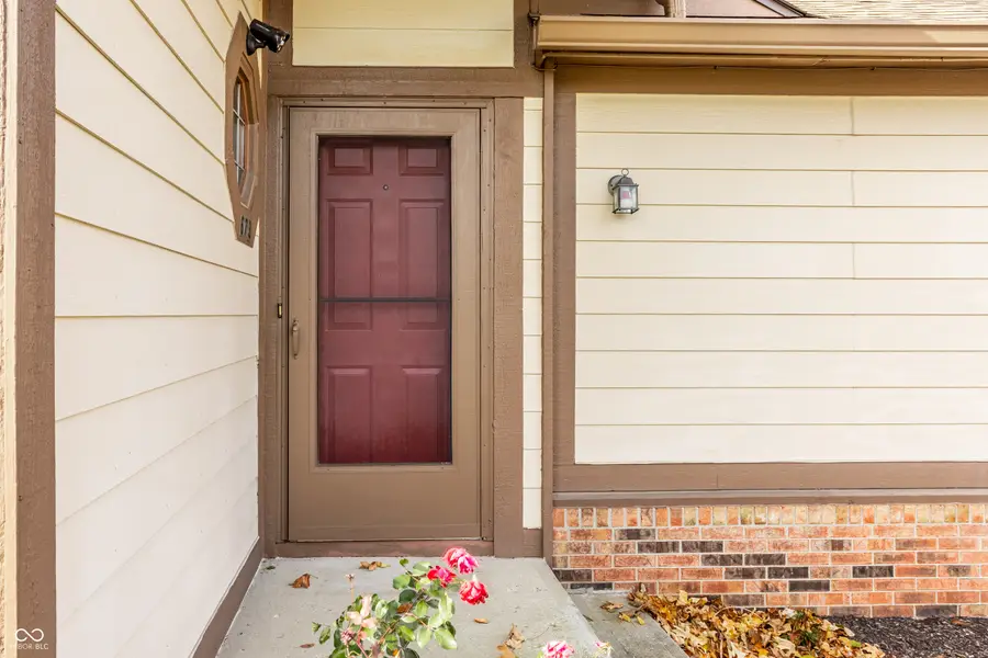 673 Cielo Vista Drive, Greenwood, IN 46143 - Image #3