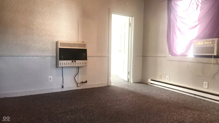 1332 S C Street, Elwood, IN 46036 - Image #2