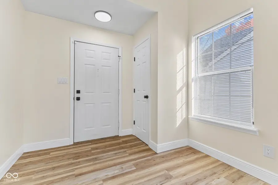 6629 Sundown Drive S, Indianapolis, IN 46254 - Image #3