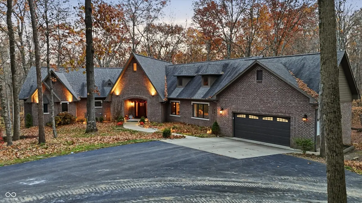 8851 S Peoga Road, Trafalgar, IN 46181 - Image #1