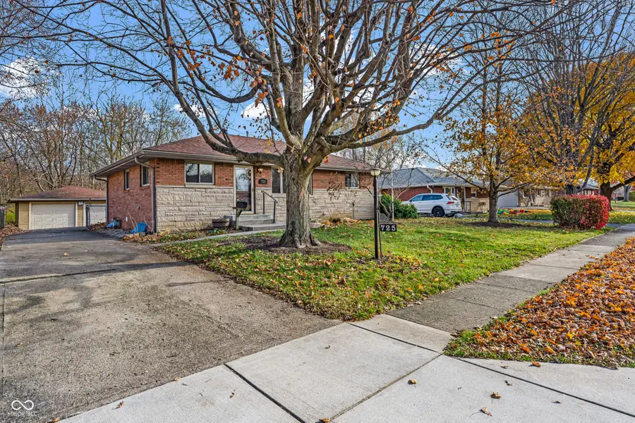 725 S 4th Avenue, Beech Grove, IN 46107 - Image #2